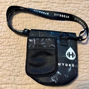 HydroJug Marble Black Men's Messenger Bag